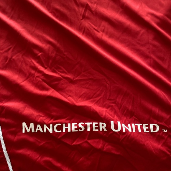Manchester United Warm-Up/Training Jersey - Size “Men’s” Medium - Picture 5 of 8